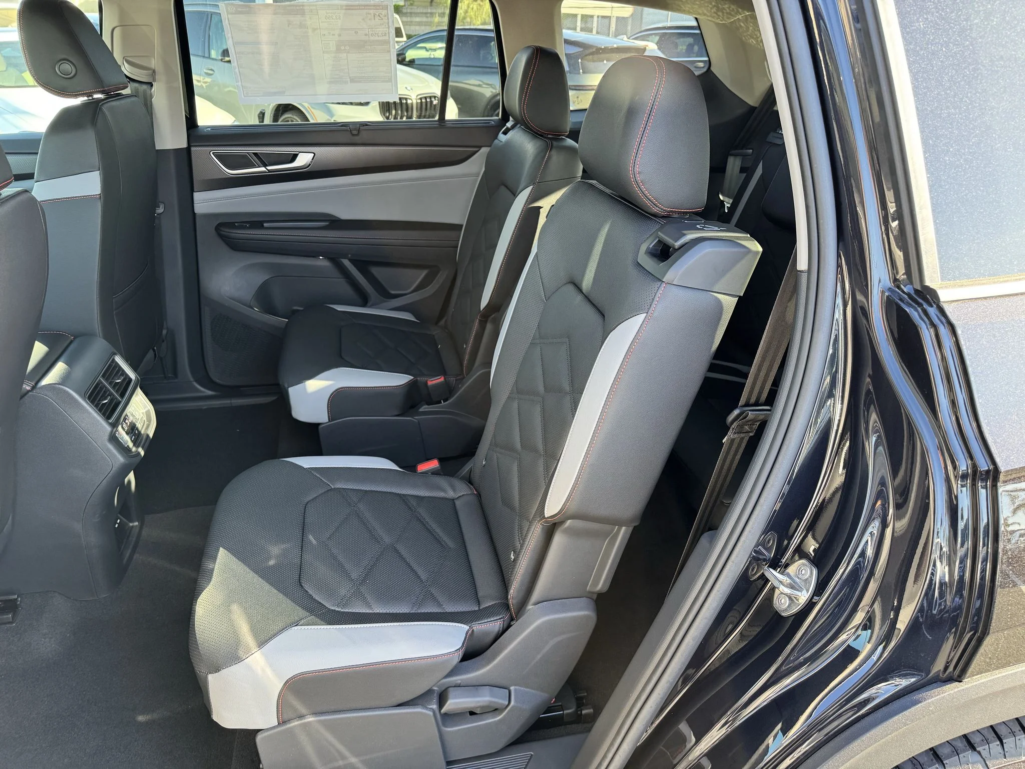 New 2026 Deep Black Pearl Volkswagen 2.0T Peak Edition image 30