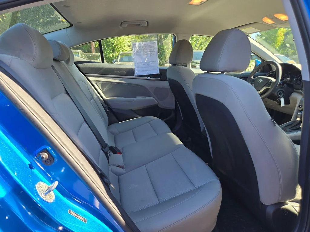Used 2018 Electric Blue Hyundai SEL image 12