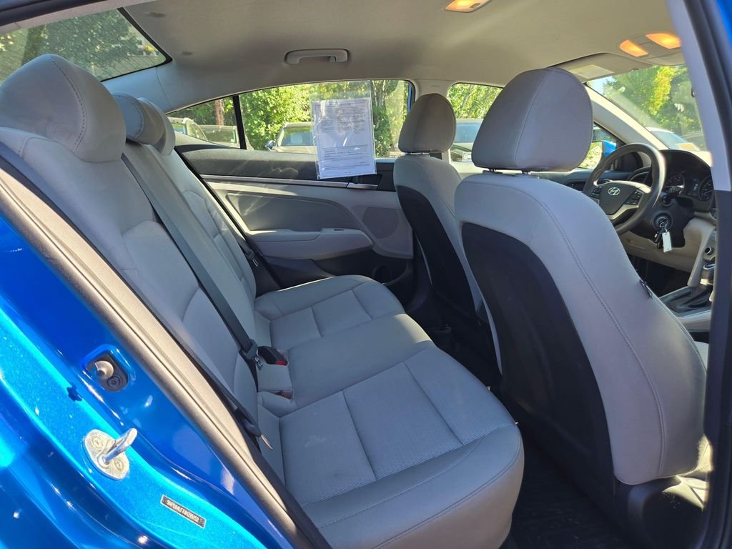 Used 2018 Electric Blue Hyundai SEL image 12