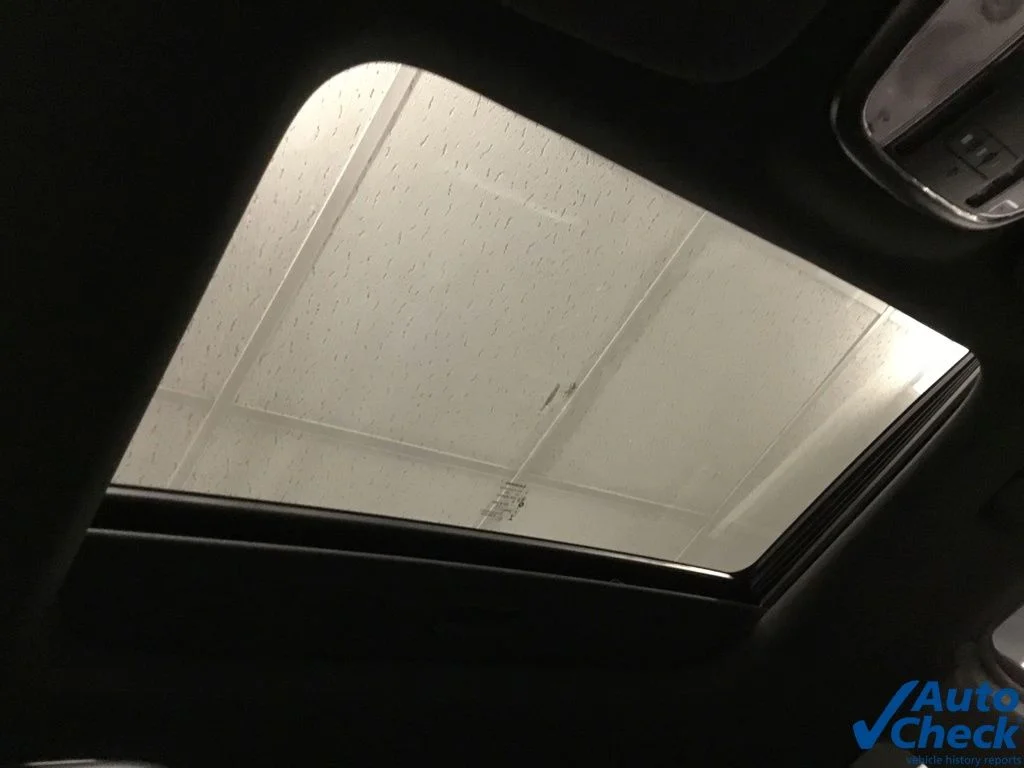 Used 2020 Gray Jeep Limited image 40