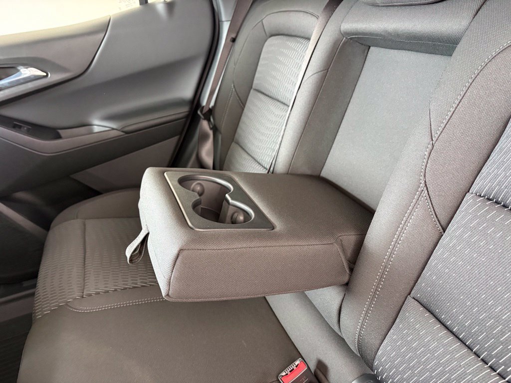 2027 Chevrolet Equinox LT - Photo 29