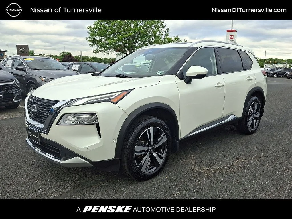 【美品再生1回】 ROGUE 60 ALL TIME SELECTION Certified Pre-Owned 2023 Nissan Rogue Platinum 4D Sport Utility in
