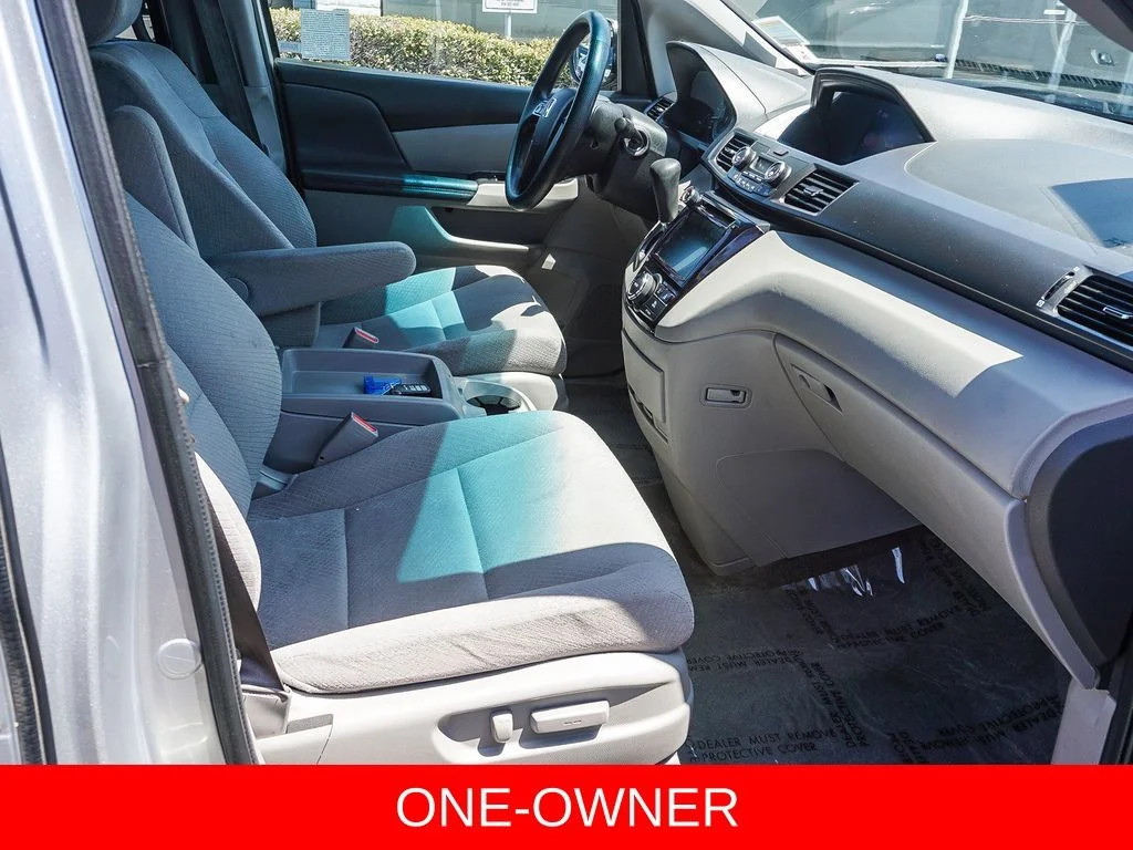 Used 2015  Honda EX image 12
