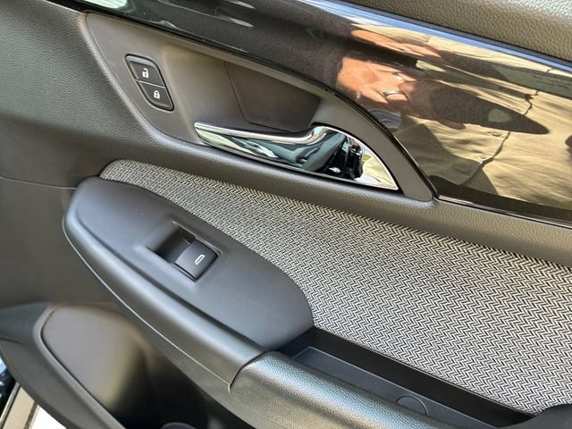 New 2026 Mosaic Black Metallic Chevrolet LT image 14