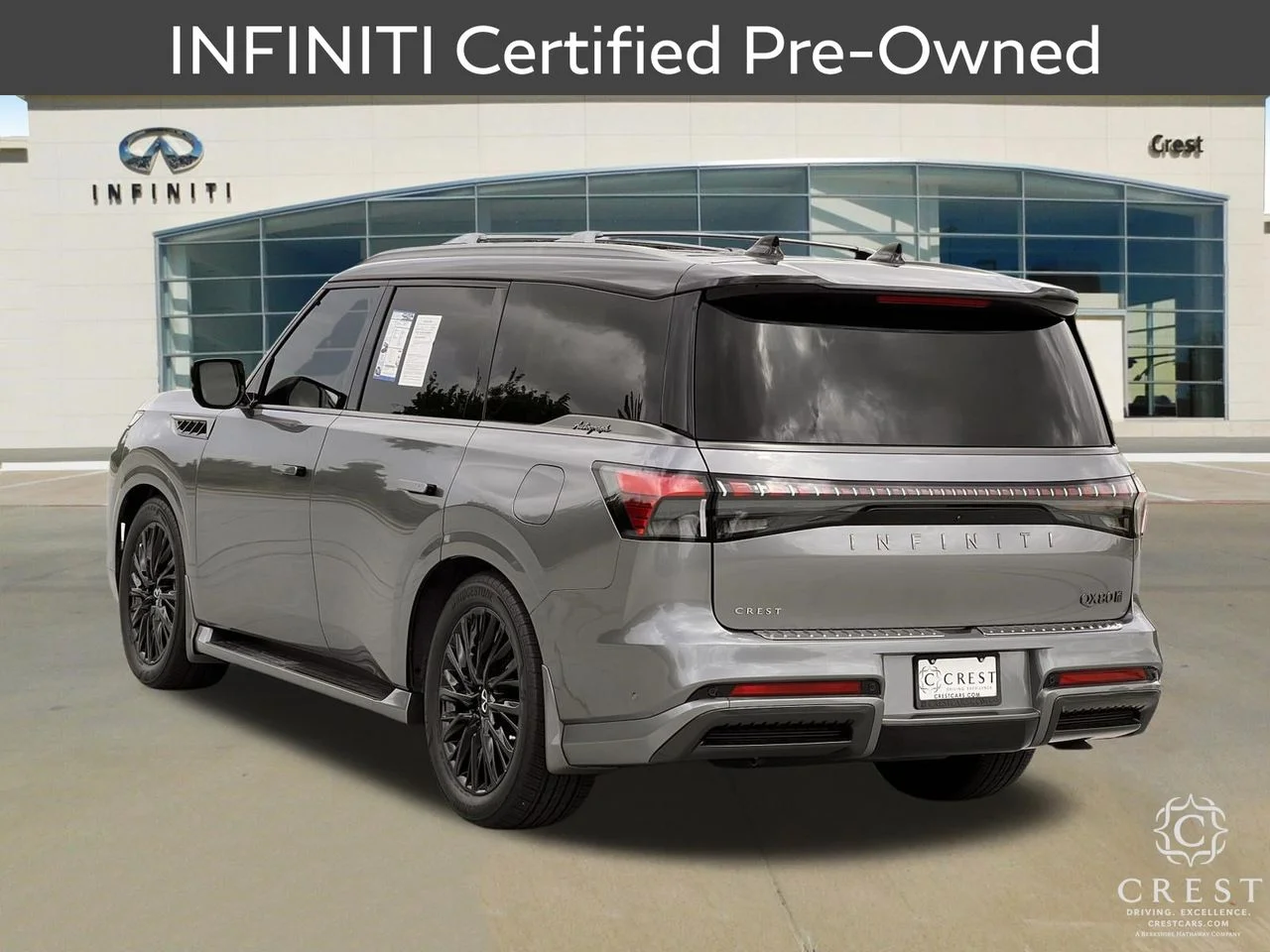 Certified Used 2026 Dynamic Metal Black Obsidian INFINITI AUTOGRAPH image 8