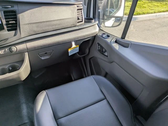 New 2026 Oxford White Ford Passenger Van XL image 17