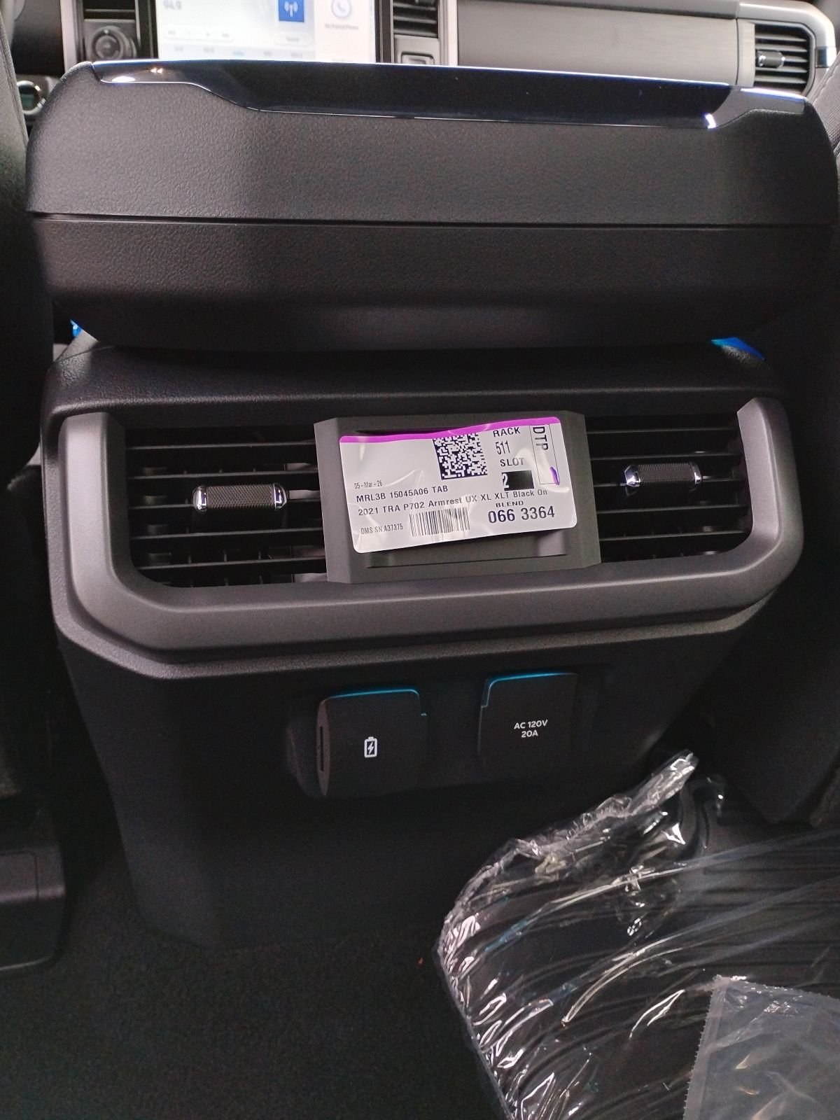 New 2026 Antimatter Blue Metallic Ford XLT image 13