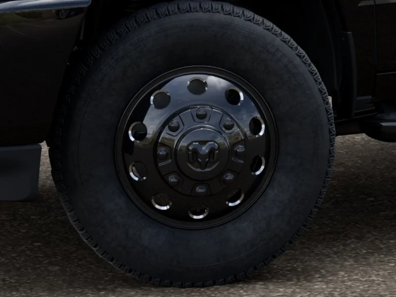New 2026 Diamond Black Crystal Pearl-Coat Exterior Paint RAM Laramie image 8