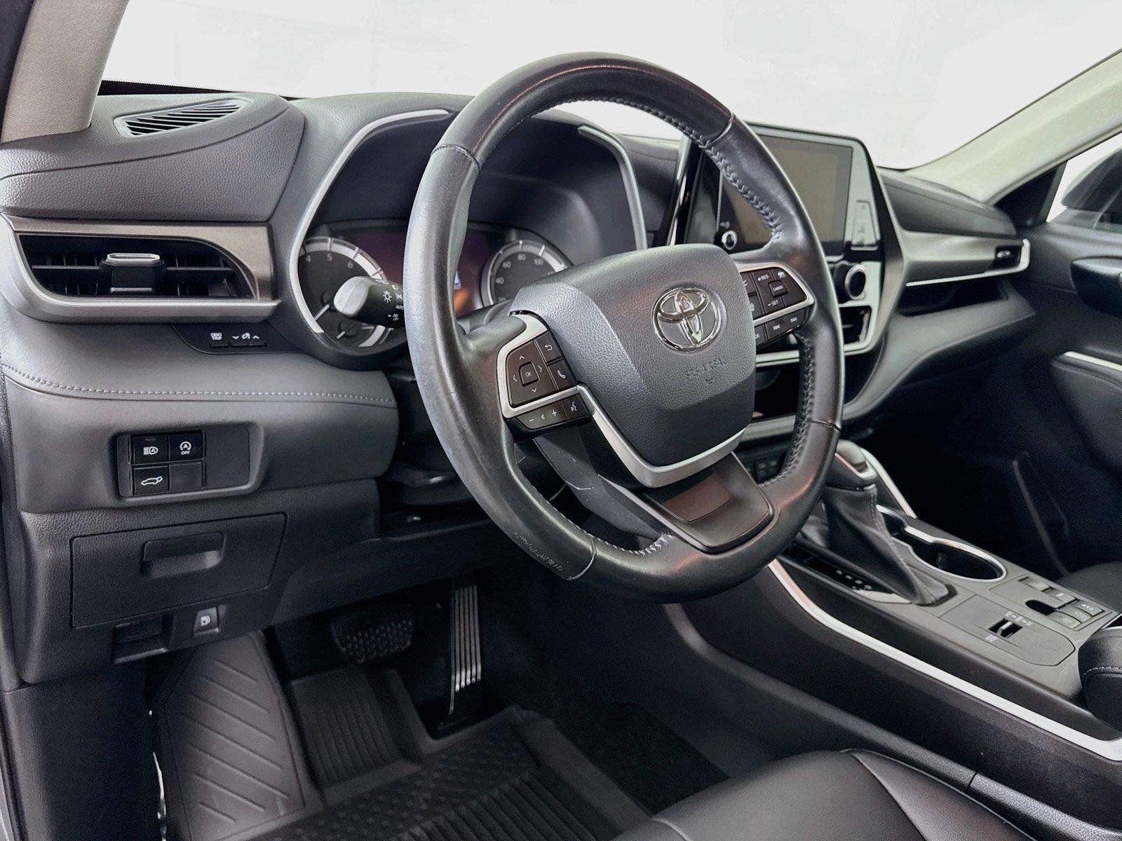 Certified Used 2023 Magnetic Gray Metallic Toyota XLE image 4