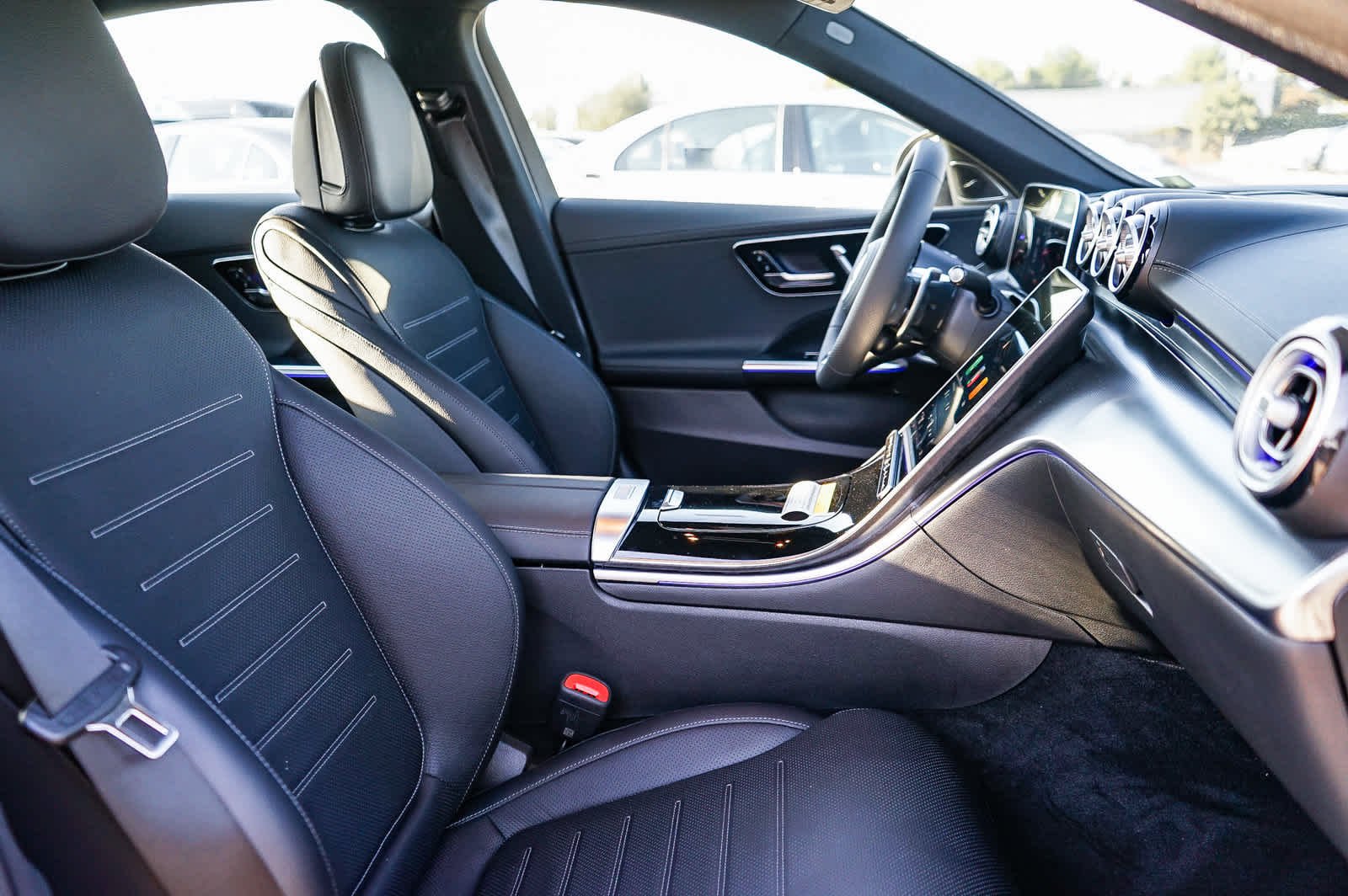 New 2026 MANUFAKTUR Alpine Grey Mercedes-Benz AMG® C 43 image 17