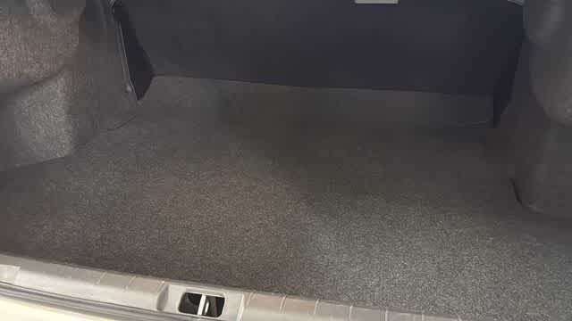 Used 2020 Crystal White Pearl Subaru Premium image 31