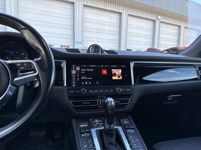 Used 2020  Porsche AWD image 22