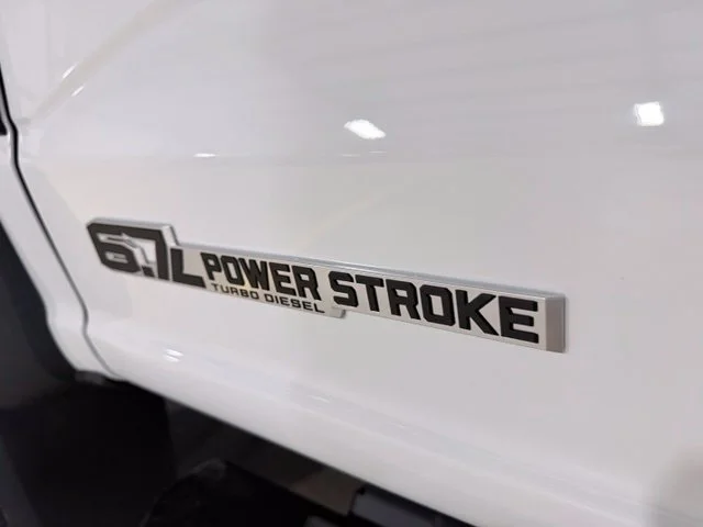 Used 2026 White Ford Lariat image 36