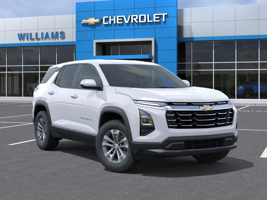 Used 2026 Summit White Chevrolet LT image 7