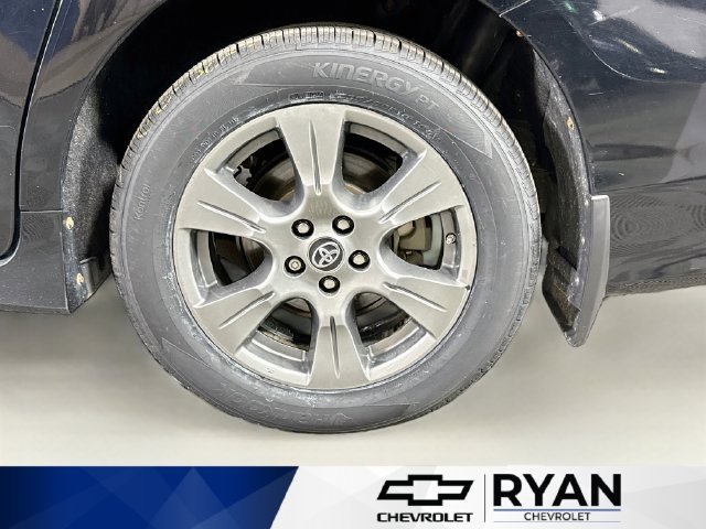 Used 2019 Black Toyota SE image 35