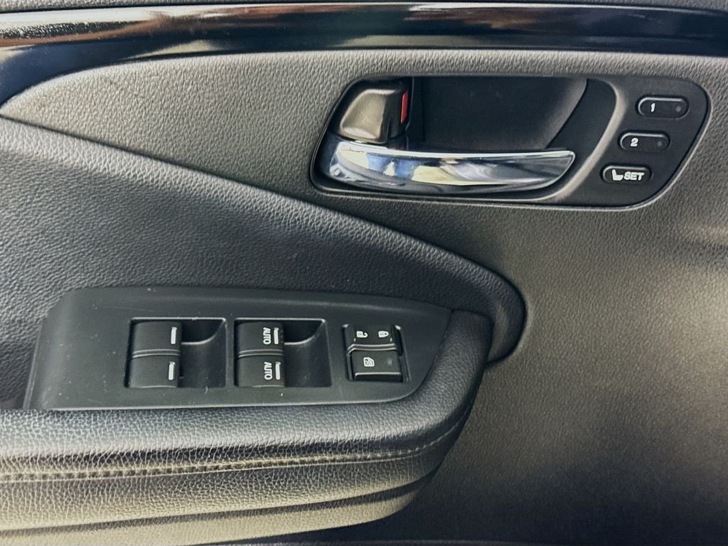 2022 Honda Pilot Touring - Photo 24
