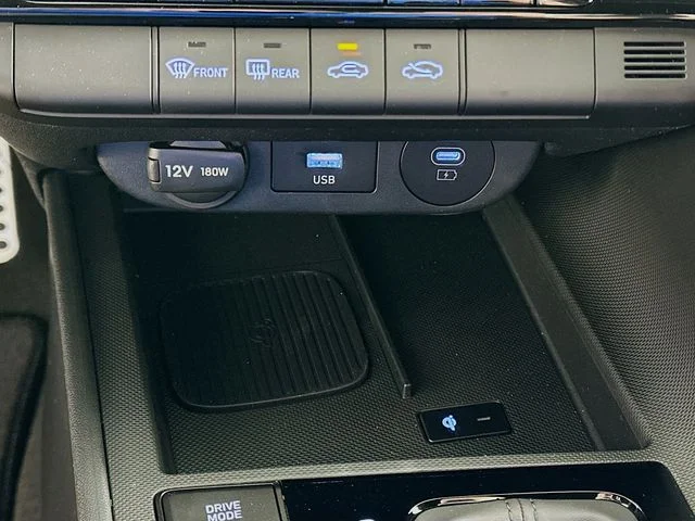New 2026 Hyundai ELANTRA SEL Sport