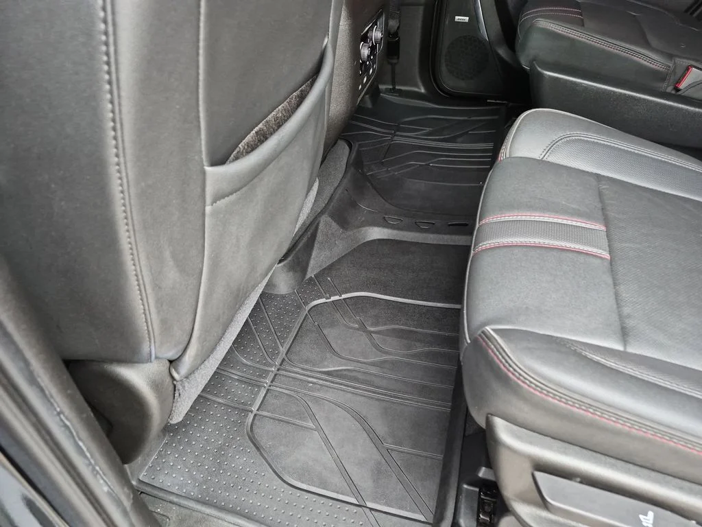 Used 2021 Black Chevrolet RST image 39