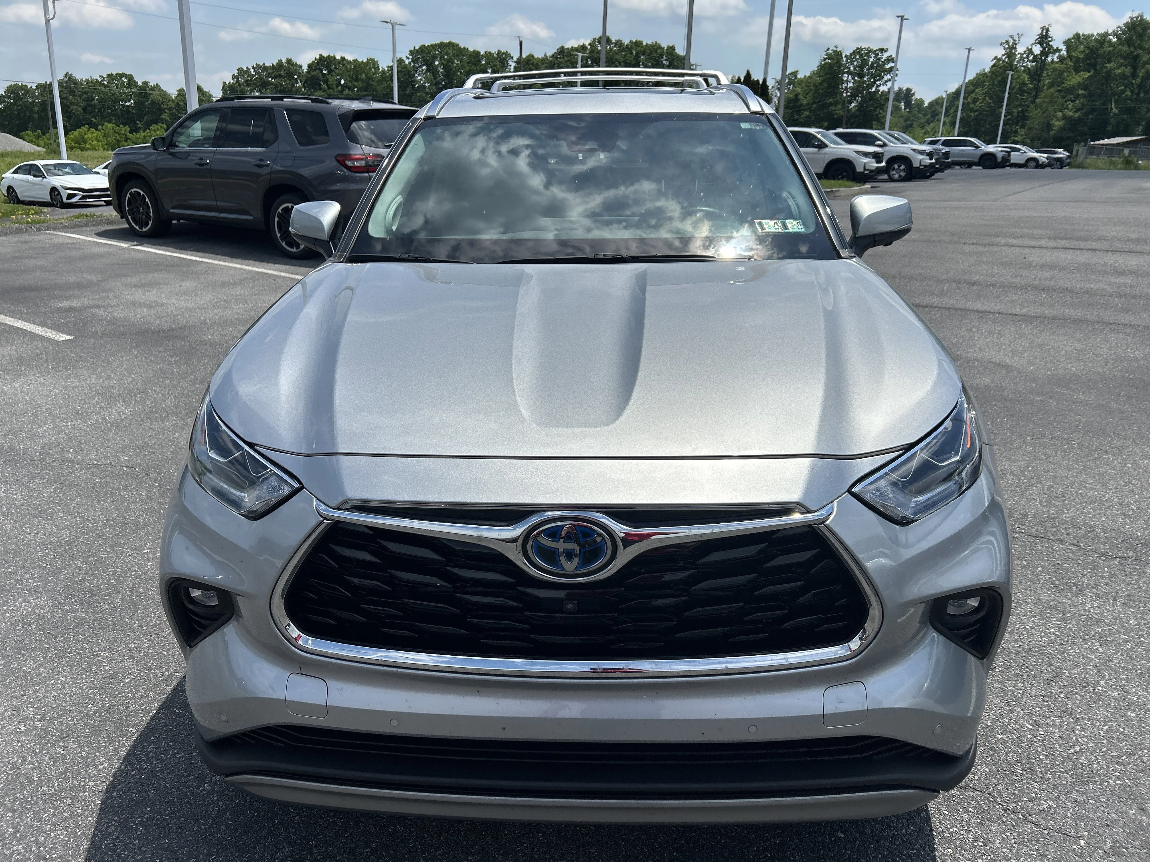 Used 2023 Celestial Silver Metallic Toyota Hybrid Platinum image 9