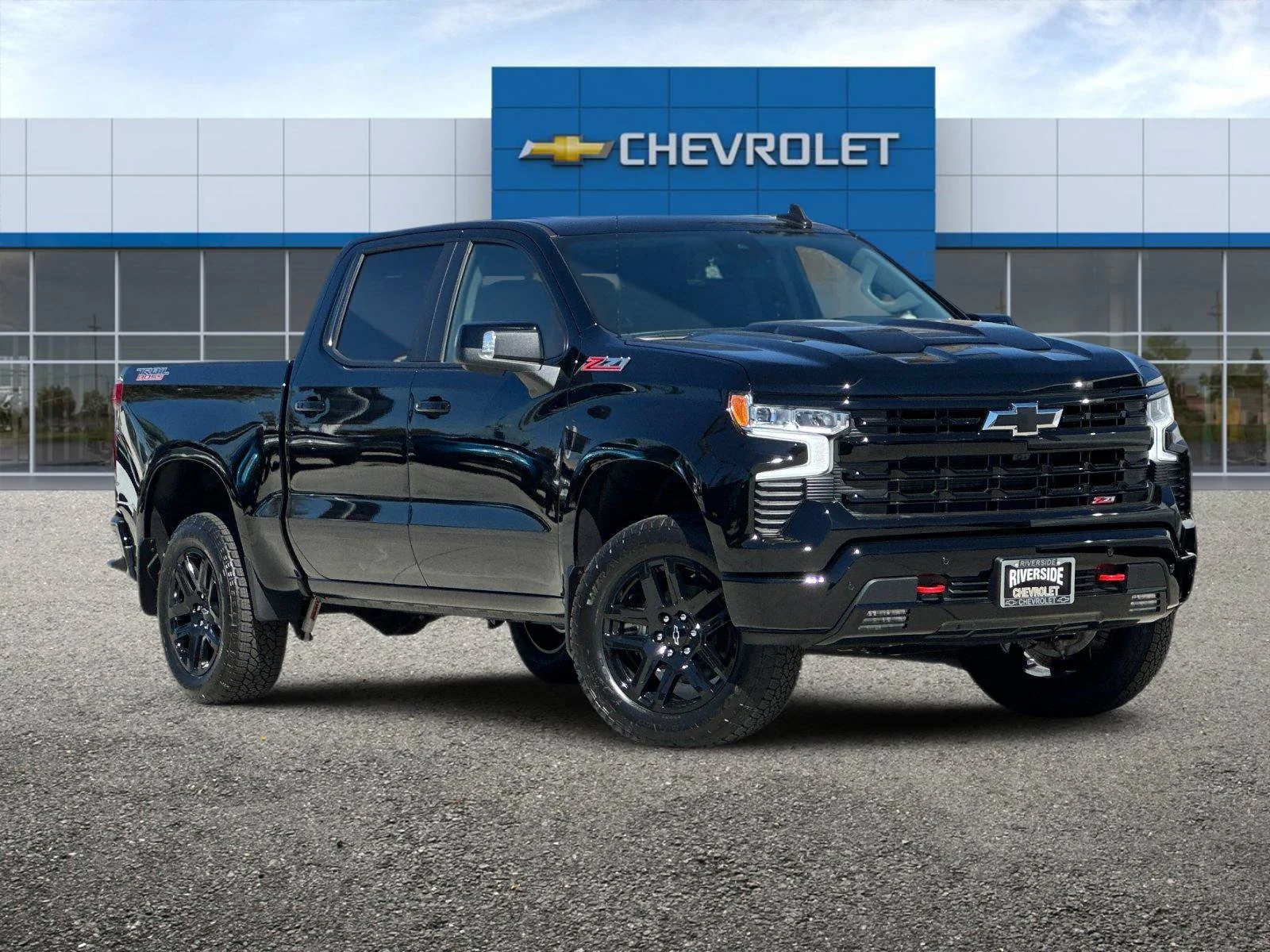 2026 Chevrolet Silverado 1500 LT Trail Boss - Photo 2
