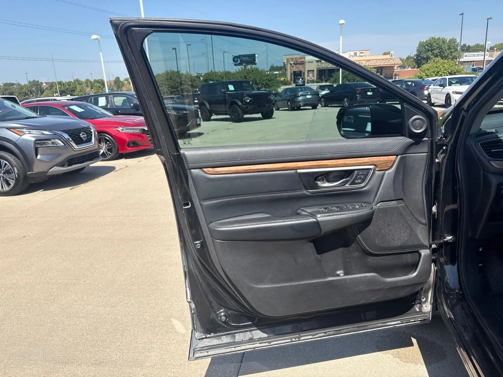 Used 2020 Black Honda EX-L image 9