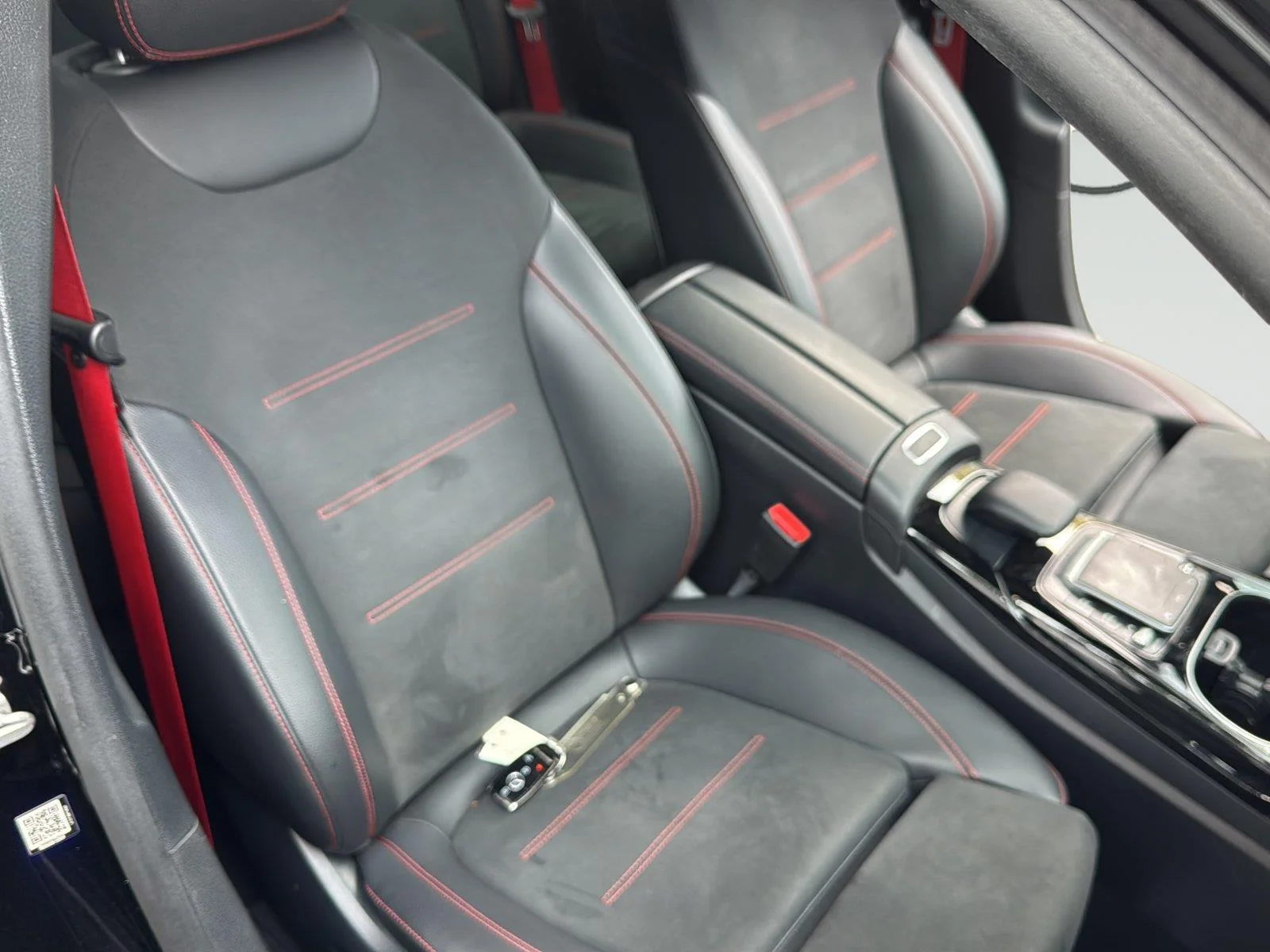Used 2021 Night Black Mercedes-Benz AMG® A 35 image 31
