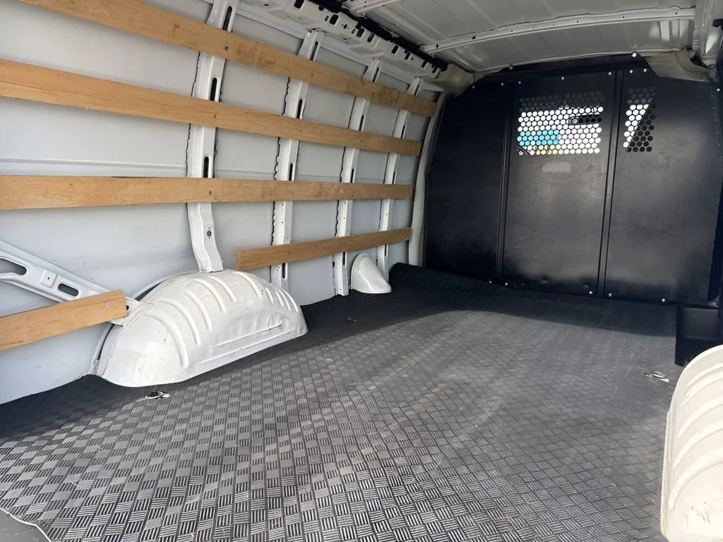 Used 2023 Summit White Chevrolet WT image 24