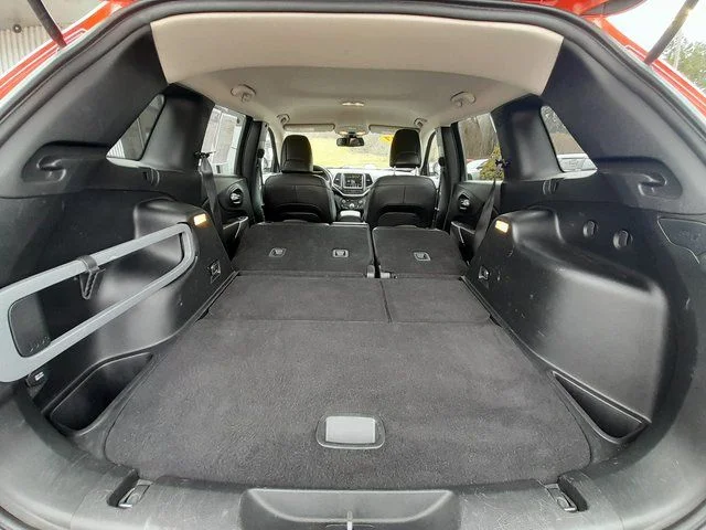 2017 Jeep Cherokee Trailhawk - Photo 54