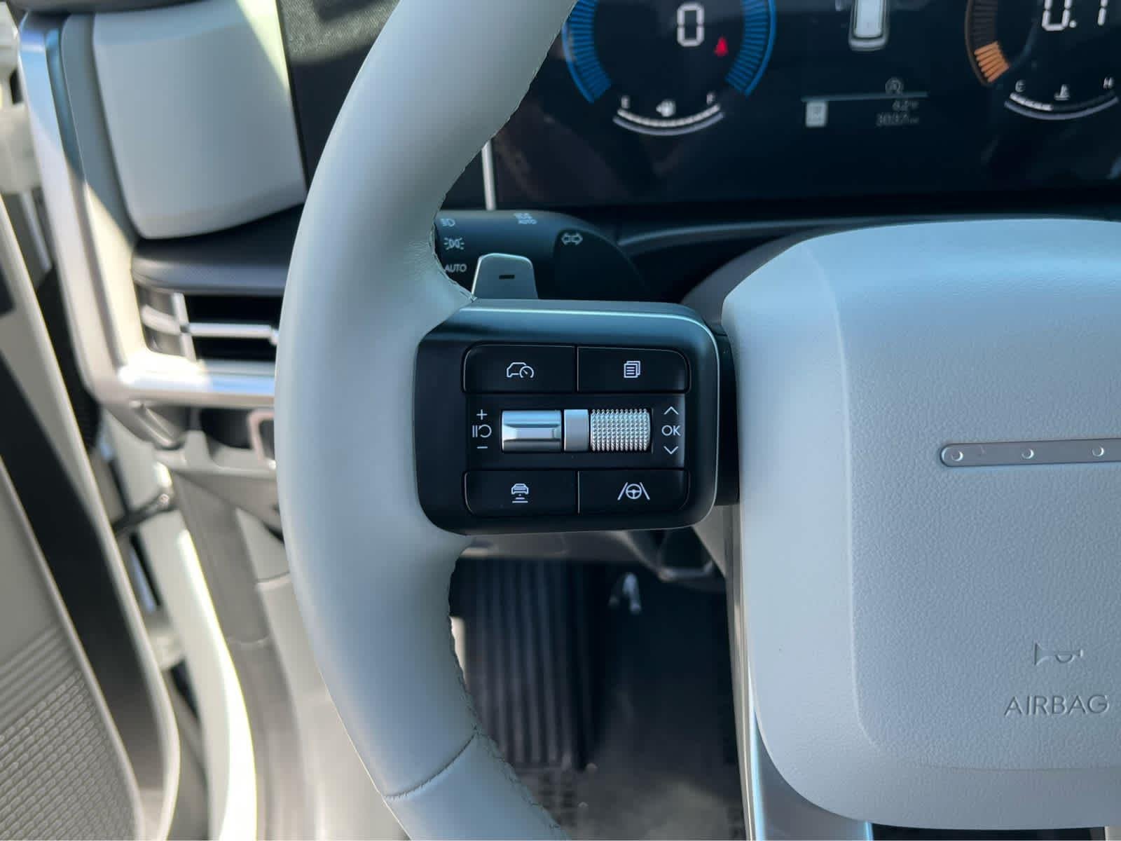 New 2026 Serenity White Hyundai SE AWD image 32