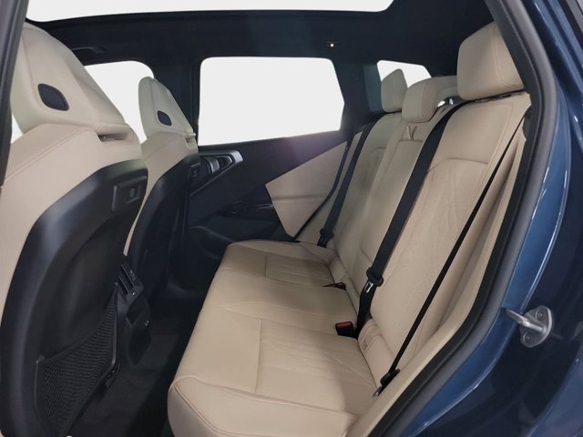 New 2026 Arctic Race Blue metallic BMW X3 30 image 8