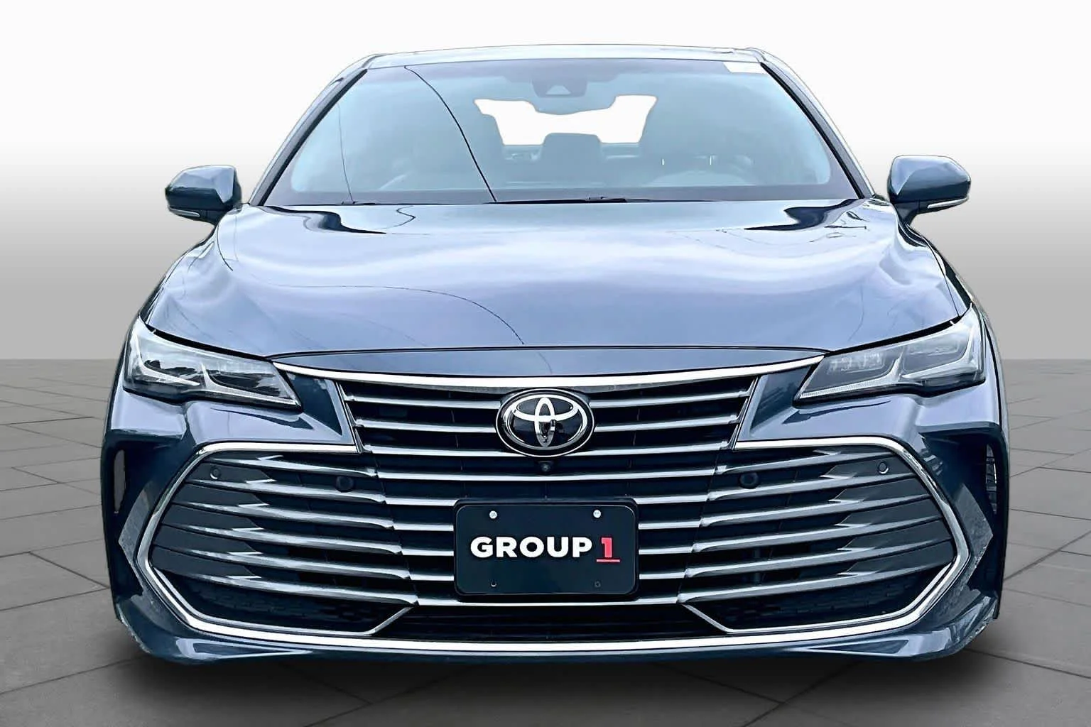 Certified Used 2019 Harbor Gray Metallic Toyota Limited image 4
