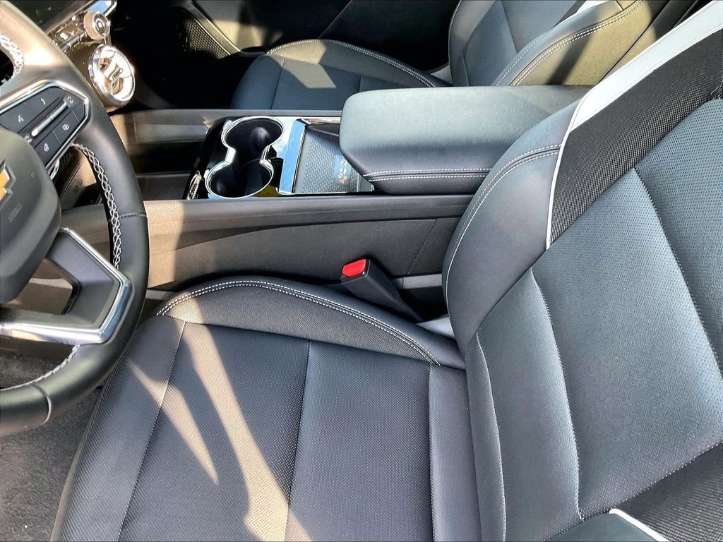 Used 2024 Black Chevrolet LT image 20