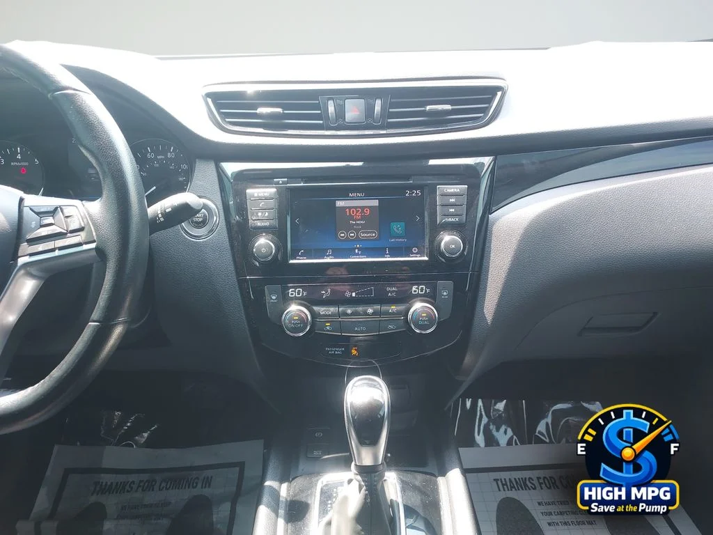 Used 2022 Black Nissan SV image 14