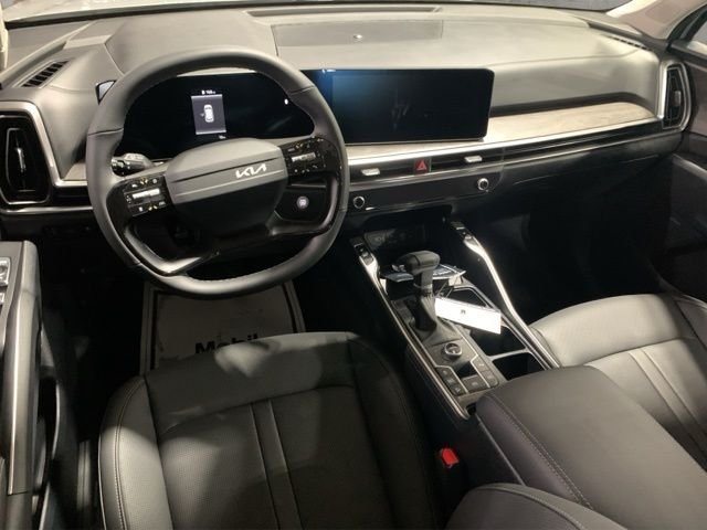 Used 2026 Gray Kia X-Line EX image 11