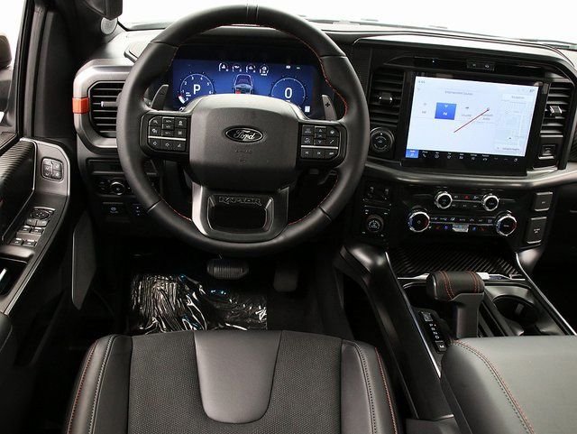 2025 Ford F-150 Raptor - Photo 16