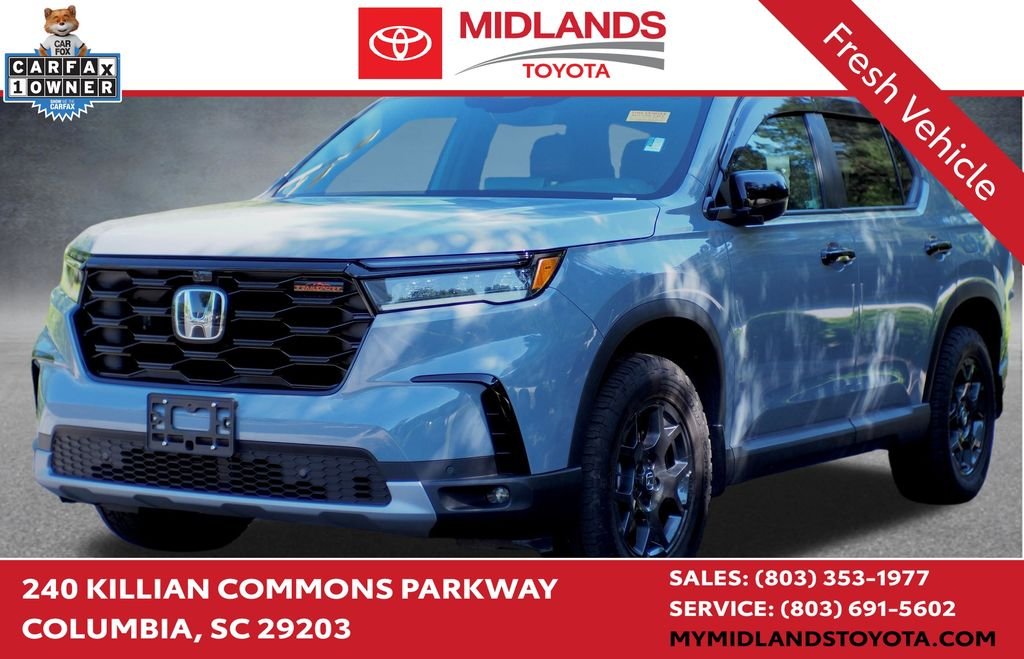 2025 Honda Pilot TrailSport AWD's photo