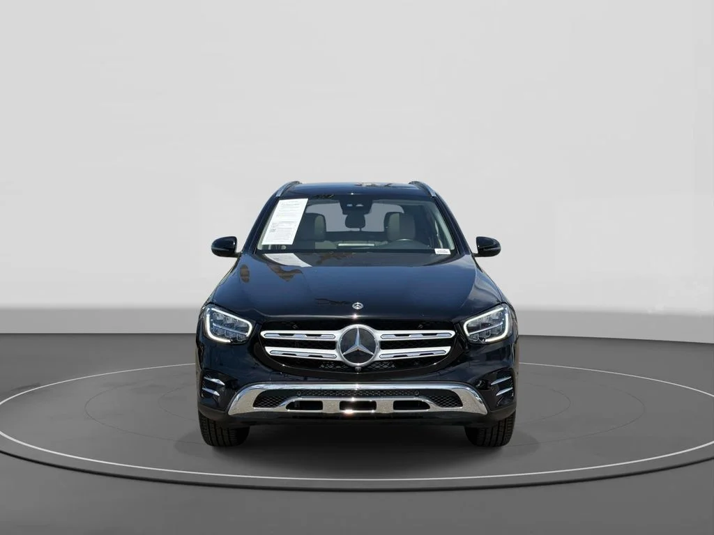 Used 2022 Black Mercedes-Benz 300 image 2