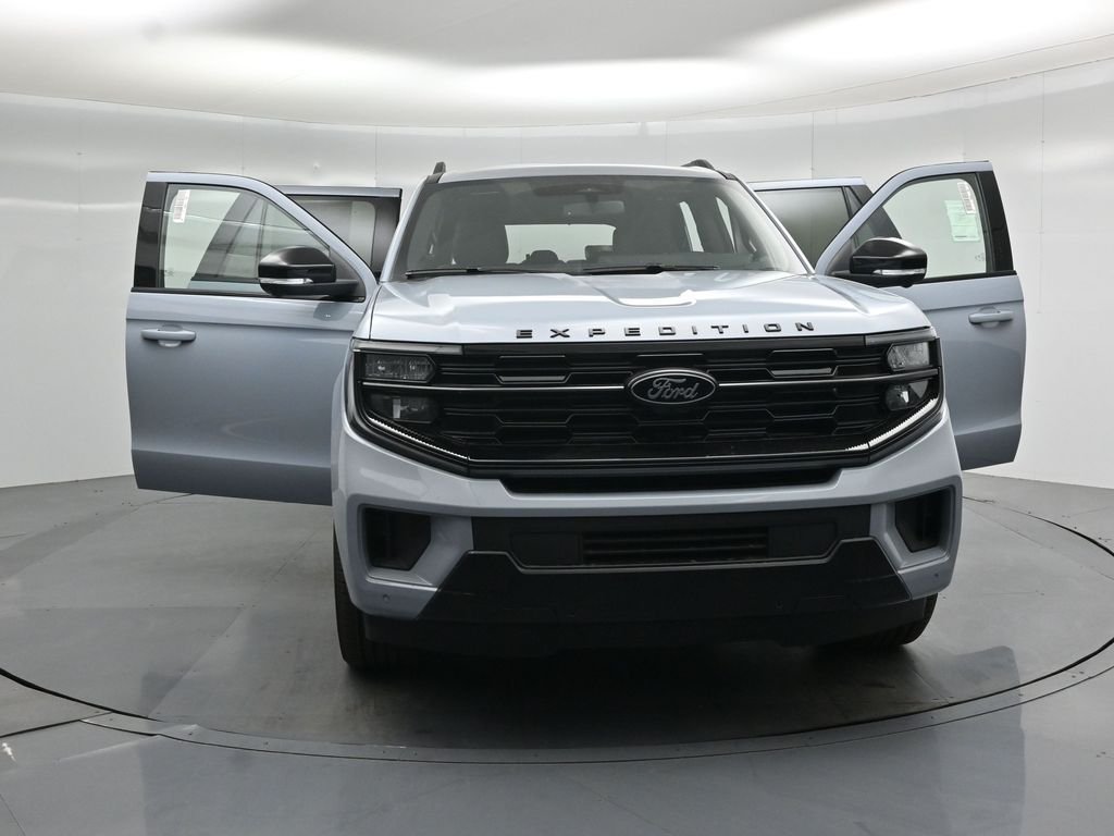 New 2026 Glacier Gray Metallic Tri-Coat Ford Platinum image 32