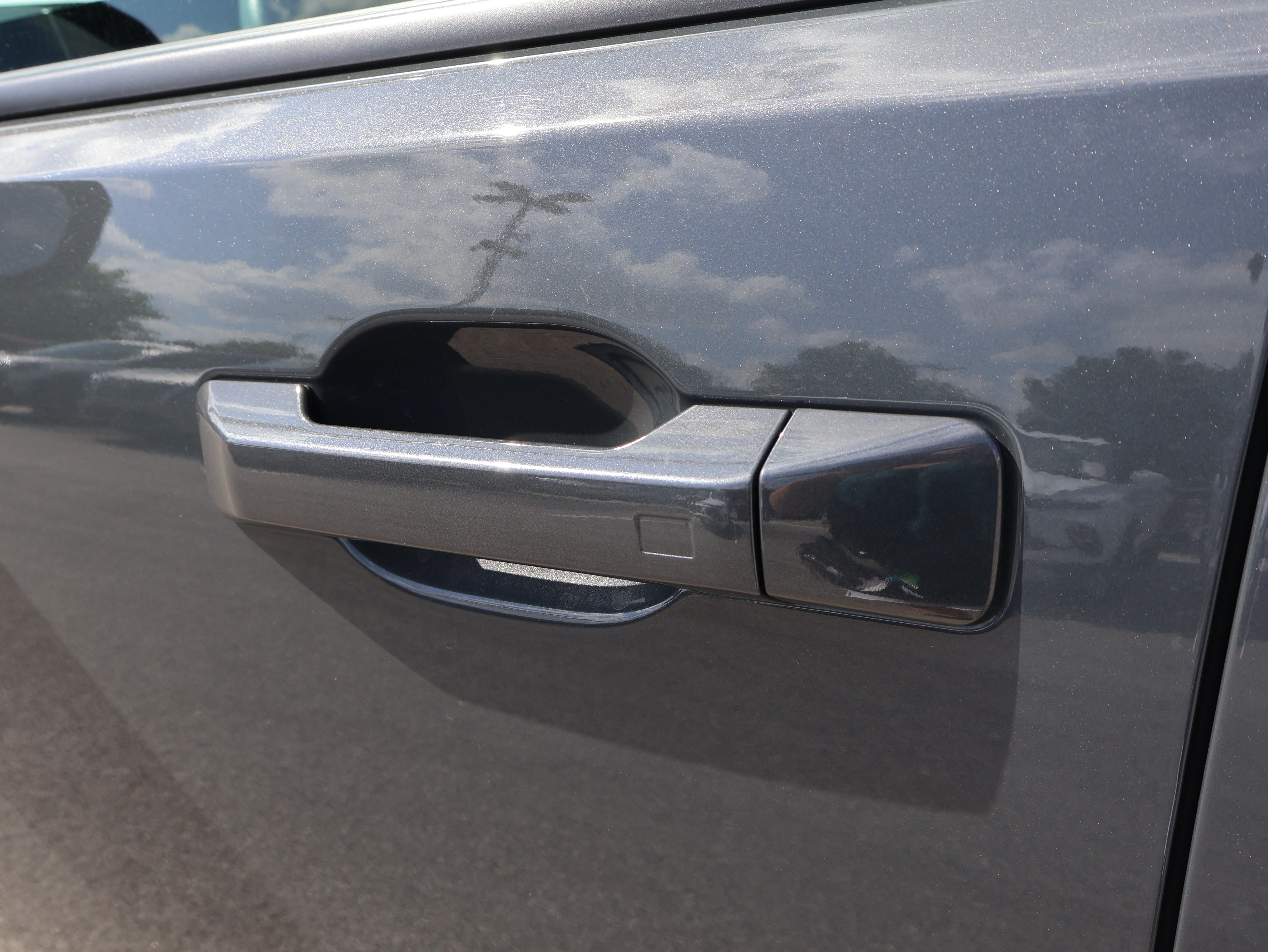 Used 2025 Ecotronic Gray Hyundai SEL image 25