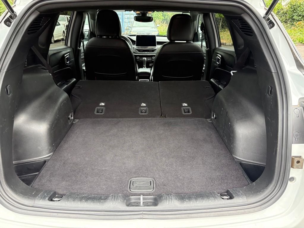 Used 2024 White Jeep Trailhawk image 23