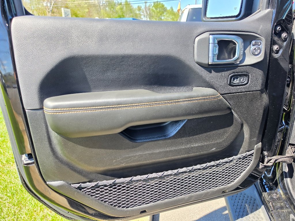 Certified Used 2025 Black Clear Coat Jeep Sahara 4xe image 30