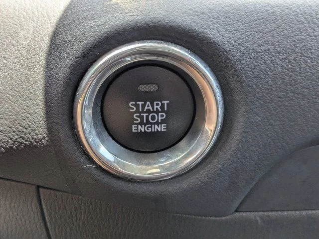 Used 2019 Crystal Blue Mazda Grand Touring image 27