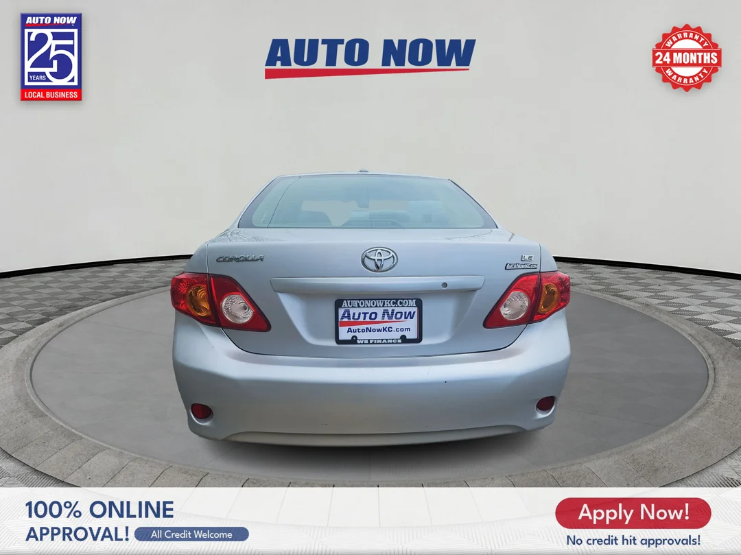 Used 2010 Classic Silver Metal Toyota LE 4-Speed AT image 8