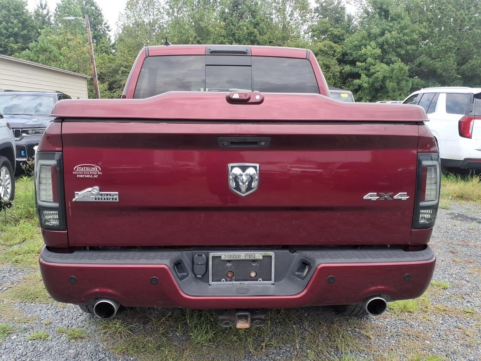 Used 2016 Delmonico Red Pearlcoat Ram Big Horn image 11