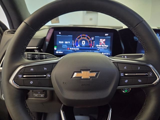 Used 2025 Gray Chevrolet Premier image 25