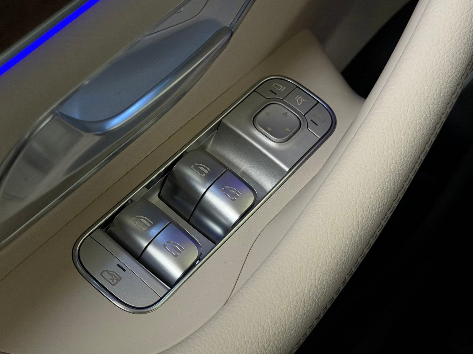 New 2026 Twilight Blue Metallic Mercedes-Benz GLE 450 image 44