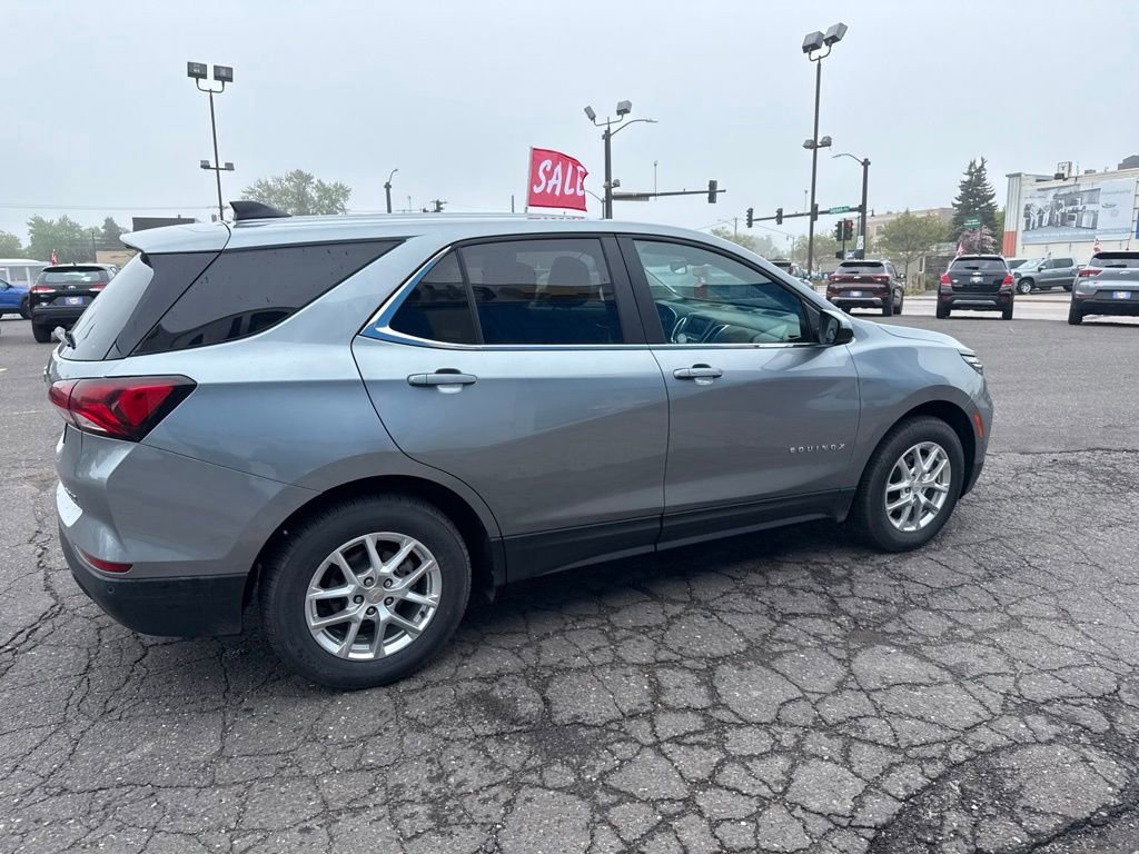 2024 Chevrolet Equinox LT - Photo 8