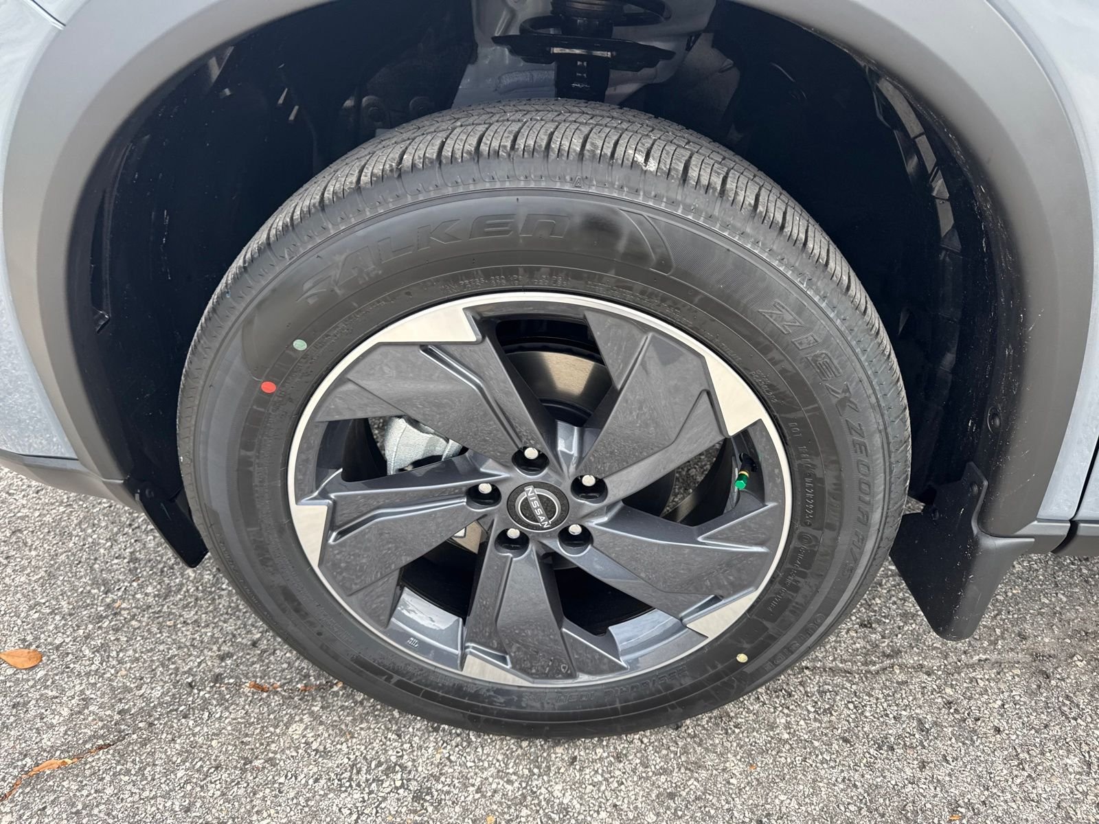 New 2026 Nissan Rogue SV 4D Sport Utility