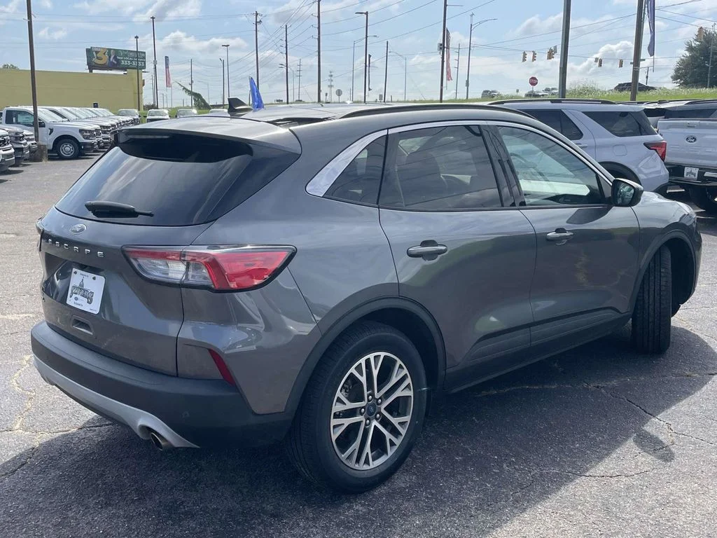 Certified Used 2022 Gray Ford SEL image 3