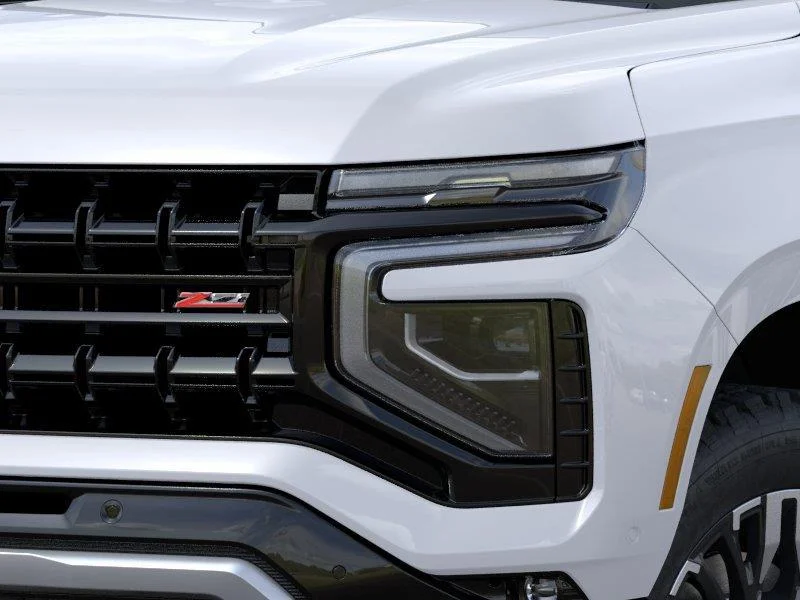 New 2026 Summit White Chevrolet Z71 image 10